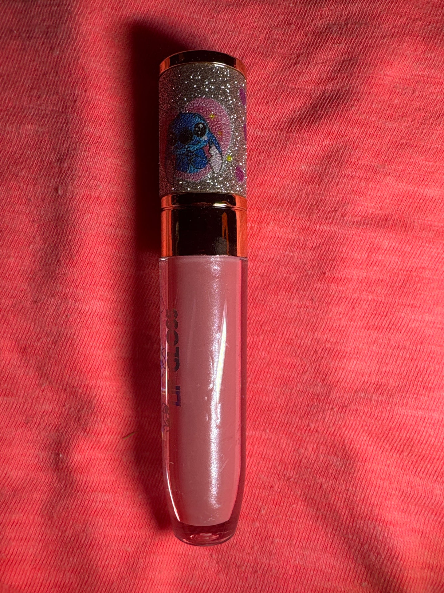 Stitch lipgloss